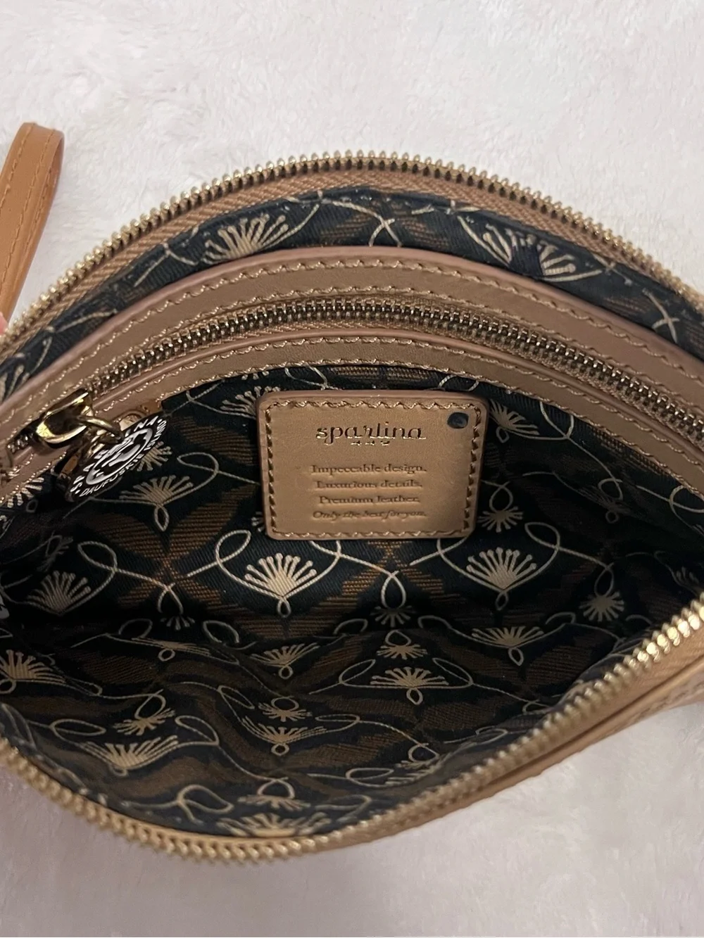 Spartina 449 Leather Wristlet Zipper Pouch Tan